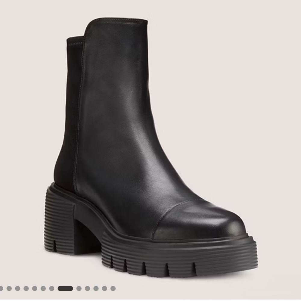 Stuart Weitzman 5050 Soho Booties